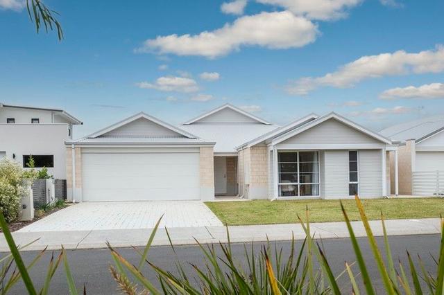 52 Lanyard Boulevard, WA 6280