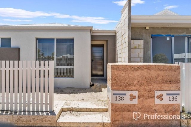 138 Woollcott Avenue, WA 6055
