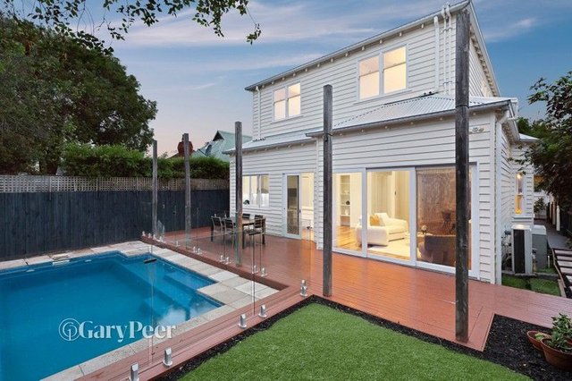 43 Holywood Grove, VIC 3163