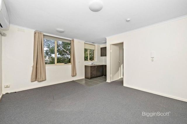 7/12 Madden Grove, VIC 3121