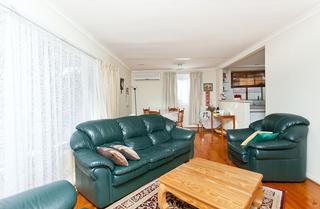 Living Room (2014-08-11)