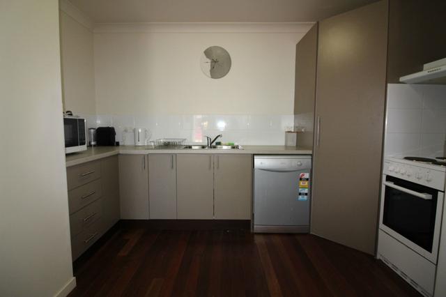3 Campbell Street, QLD 4825