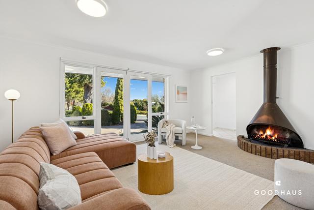 39 Mirrabucca Crescent, ACT 2617
