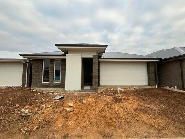 8 Densley Avenue, SA 5118