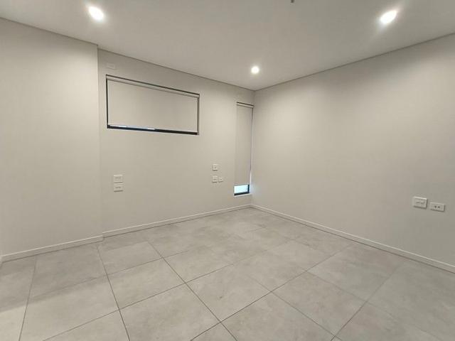 206/19 Goulburn Street, NSW 2170