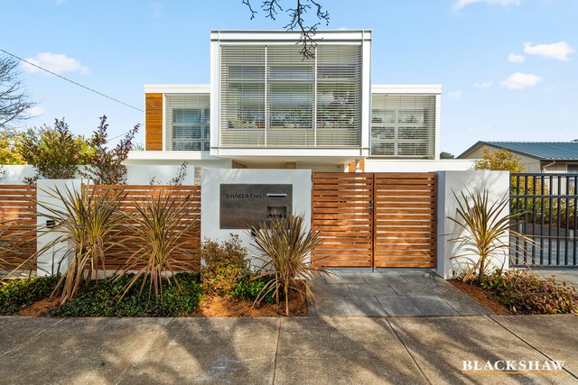9 Hakea Crescent, ACT 2602