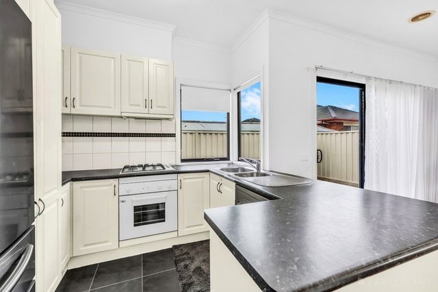 4/2-4 Halifax Street, VIC 3175