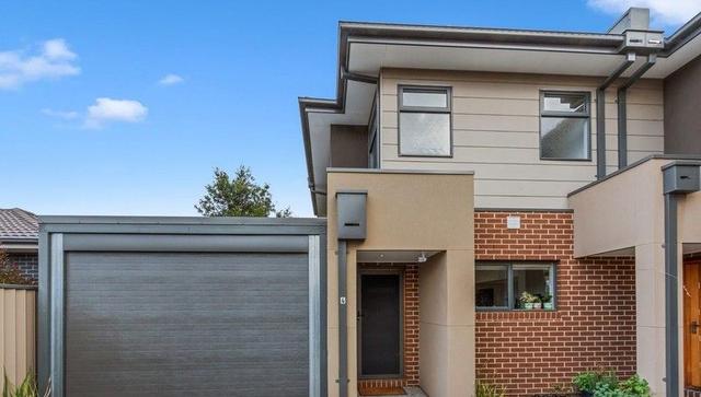 4/81 Arundel Avenue, VIC 3073