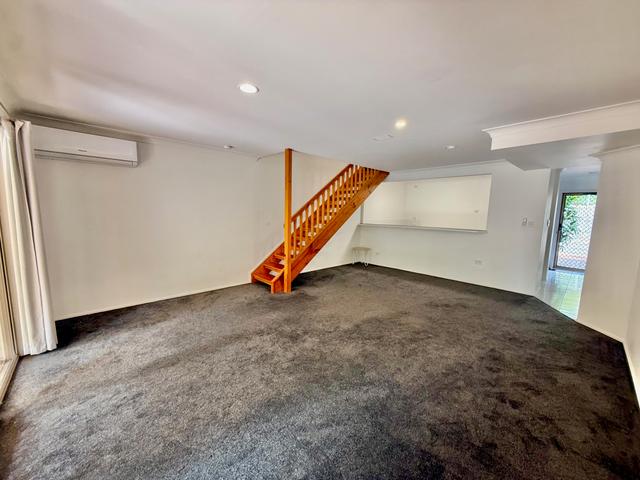 10/130 Plateau Crescent, QLD 4211