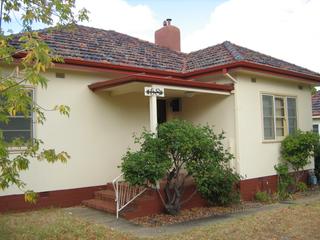Main Photo (2011-08-19)