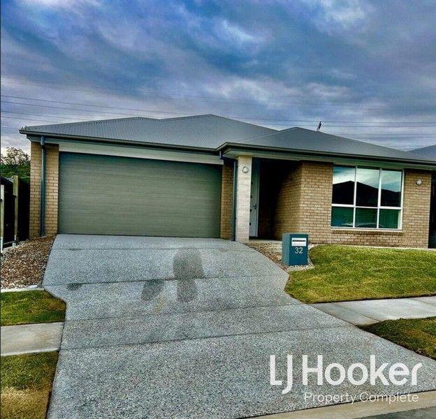 32 Carnarvon Street, QLD 4207