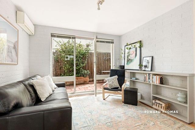 2/7 Dartford Street, VIC 3031