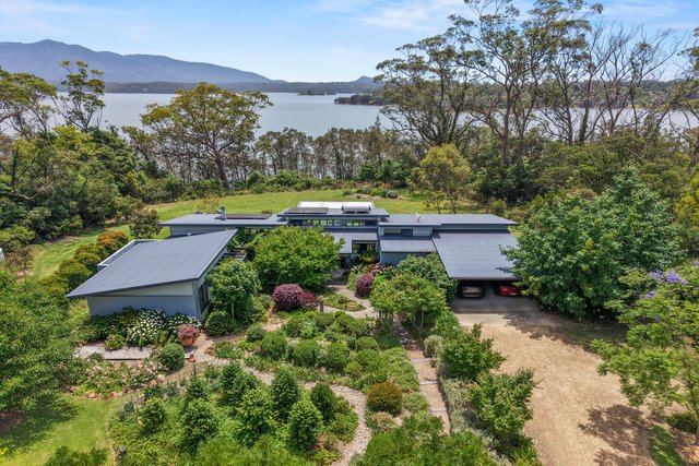 64-66 Fairhaven Point Way, NSW 2546