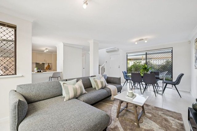 2/3 Tareena  Street, WA 6009