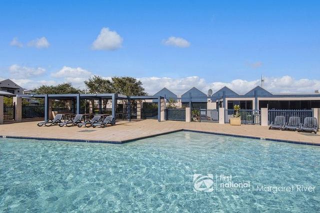 130/1 Resort Place, WA 6285