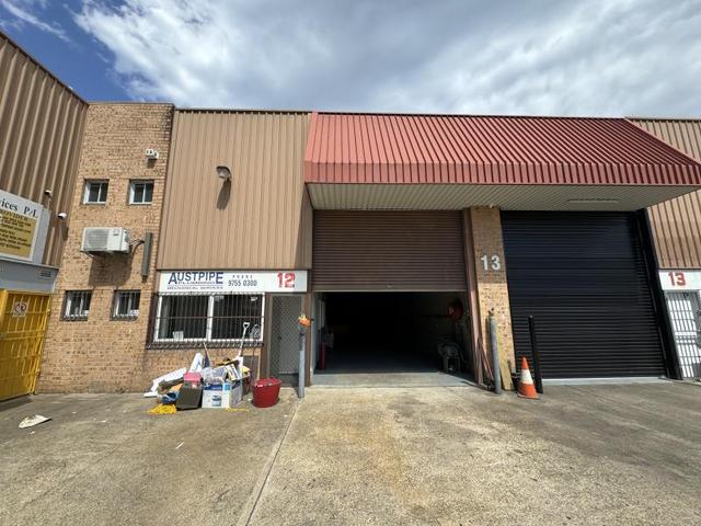 Unit 12/16-18 Alfred Road, NSW 2170