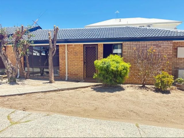 45 Egham Road, WA 6100