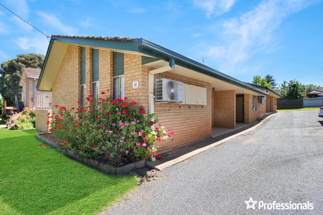 2/11 Nordlingen Drive, NSW 2650