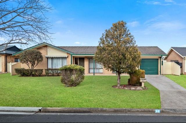 32 Dawson Avenue, NSW 2570
