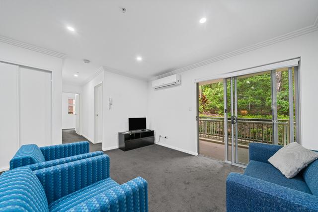 11/71-73 Faunce Street West, NSW 2250