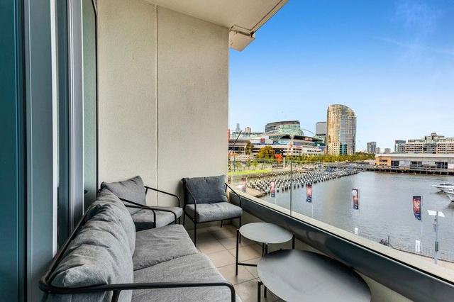 203/2 Newquay Promenade, VIC 3008