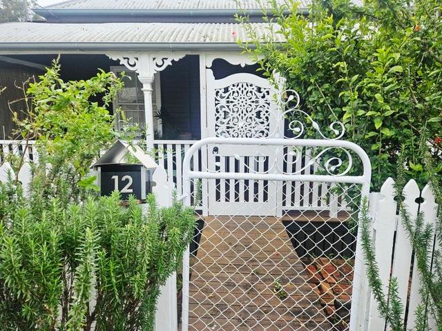12 Liverpool Street, QLD 4305