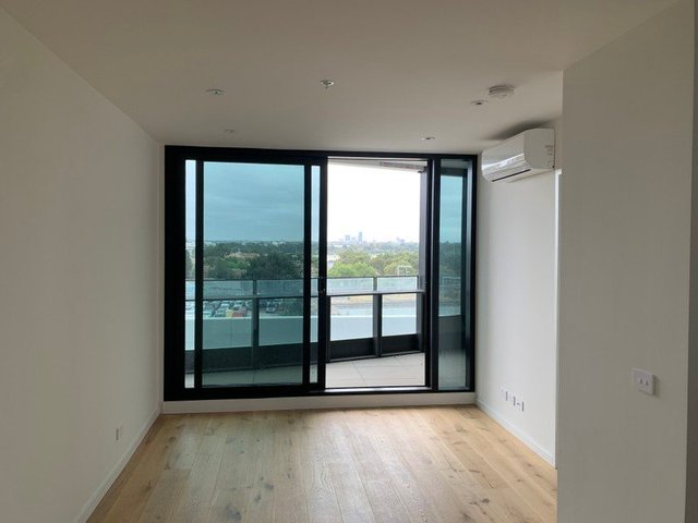 403/8 Hallenstein Street, VIC 3011