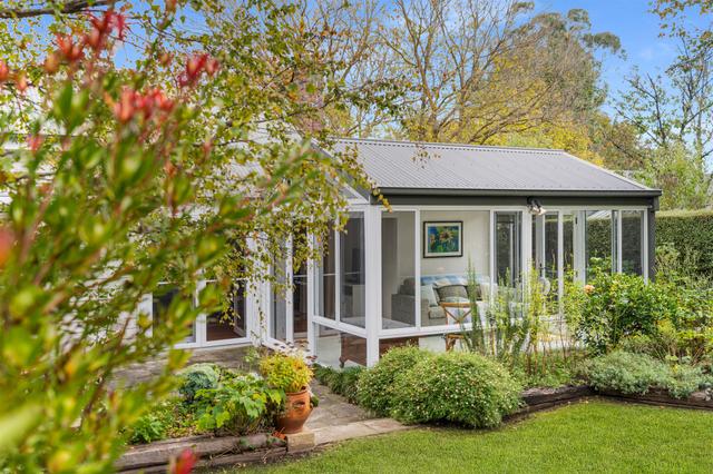 18 Holly Street, NSW 2576