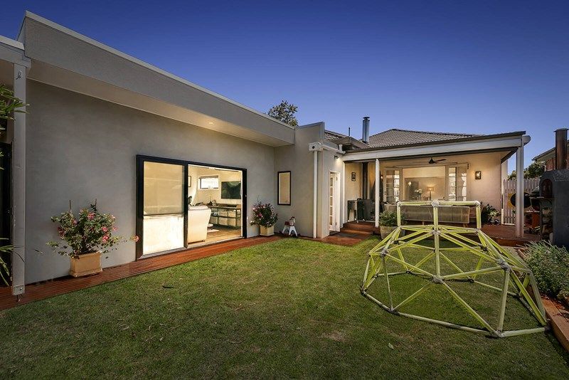 10 Henry Street, Oakleigh VIC 3166 Allhomes