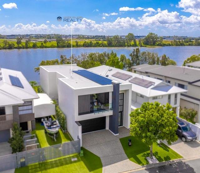 81 River Links Boulevard East, QLD 4212