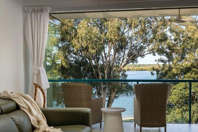 9/18-22 Picnic Point Esplanade, QLD 4558