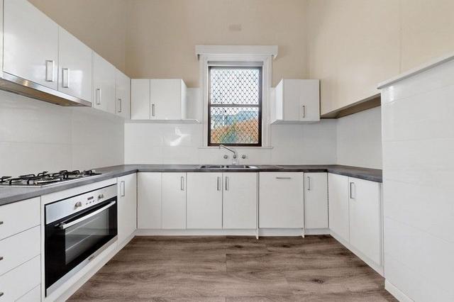 15 Athol St, VIC 3039