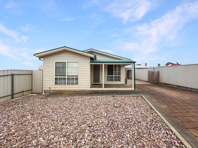 2/9 Coral Street, SA 5606