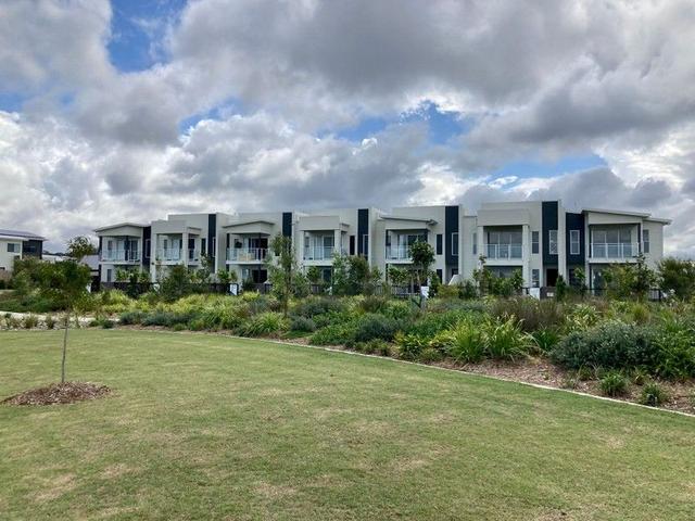 9 Lowen Walk, QLD 4553