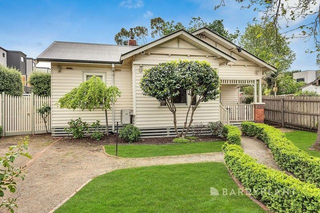 1/10 Cypress Avenue, VIC 3155