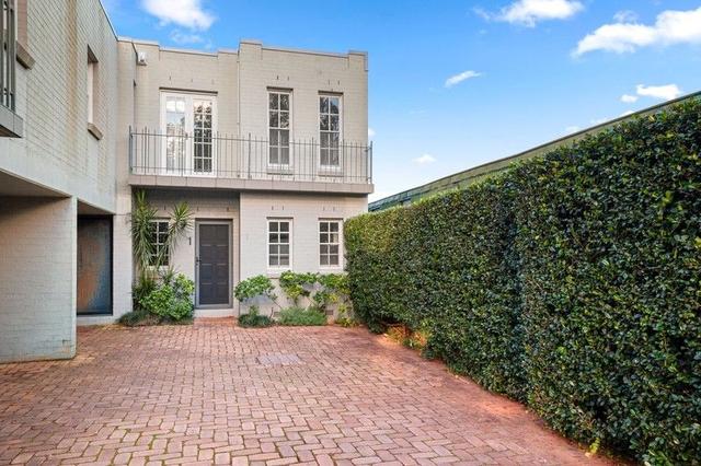 1/59a Mackenzie  Street, NSW 2040