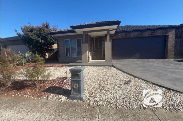 16 Denton Drive, VIC 3809