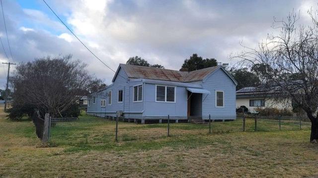 25 Charles St, NSW 2357