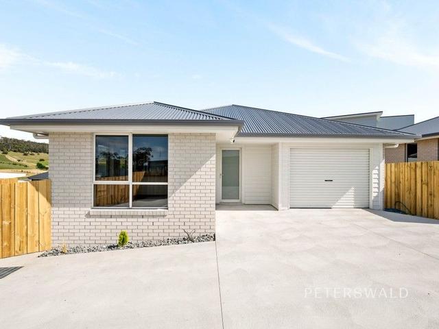 2/8 Busan Avenue, TAS 7019