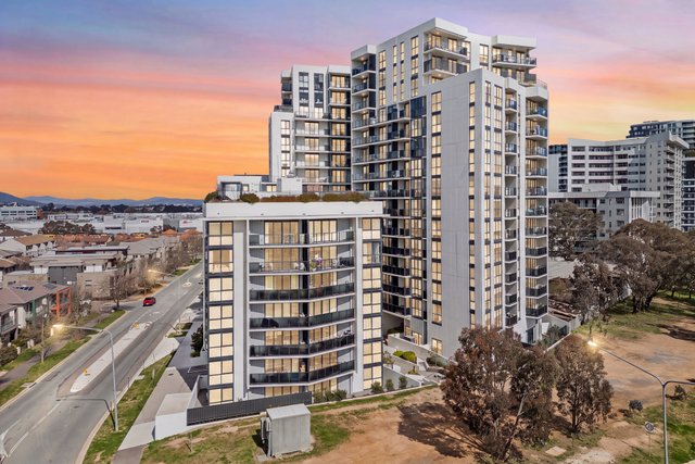 105/90 Swain Street, ACT 2912
