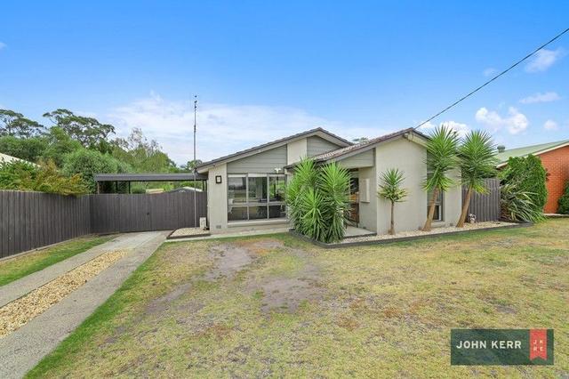 24 Northern Avenue, VIC 3825