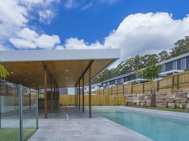 11/24 Bonogin Road, QLD 4213