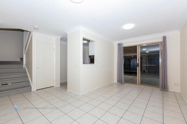 1/8 Hialeah Crescent, QLD 4212