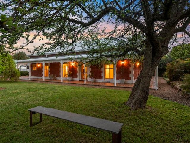 27 Railway Street, VIC 3666