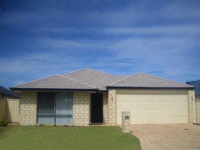 22 Lorne Bend, WA 6173