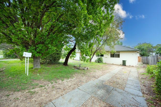 2/15 Fitchett St, ACT 2605