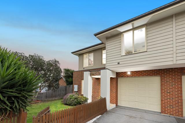 1/4 Hillview Avenue, VIC 3178