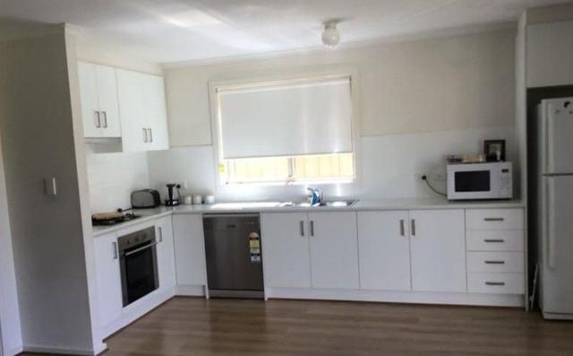 19 Parkfield Loop, SA 5108