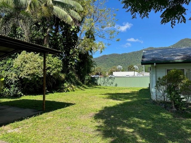 2 Coombs Street, QLD 4868