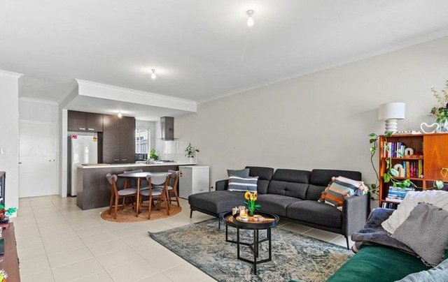 11C Mona Avenue, WA 6107